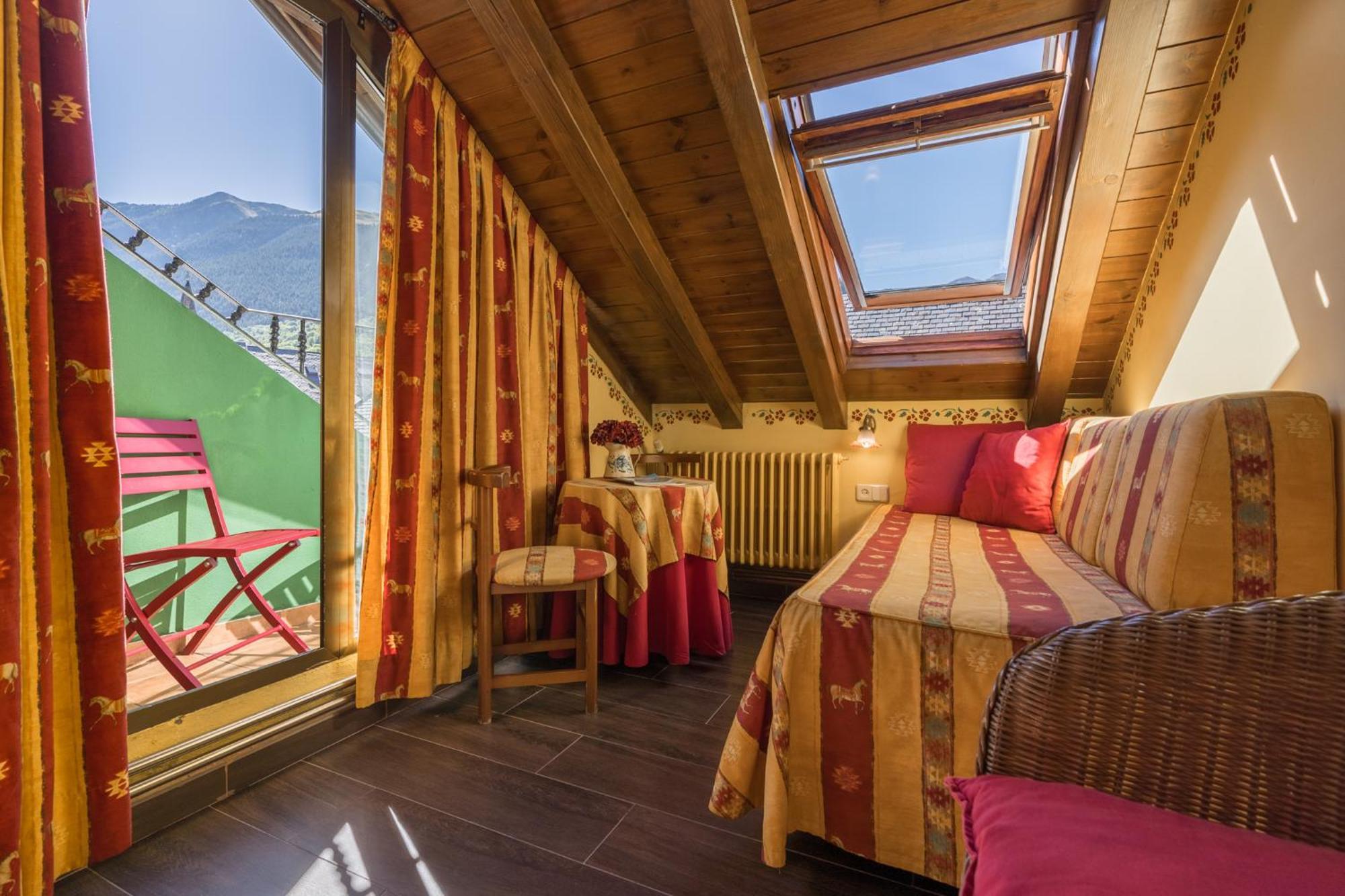 Hotel Aran La Abuela Vielha e Mijaran